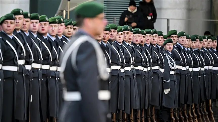 Alman ordusu NATO öhdəliklərini yerinə yetirməkdə acizdir
