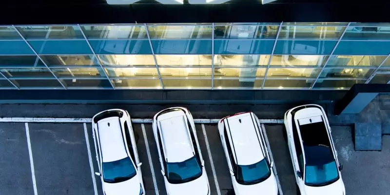 Cənubi Koreya Rusiyaya avtomobil hissələrinin ixracını dayandırıb