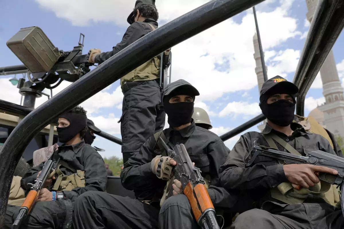 Husilər Təl-Əvivə hücumda yeni drondan istifadə ediblər