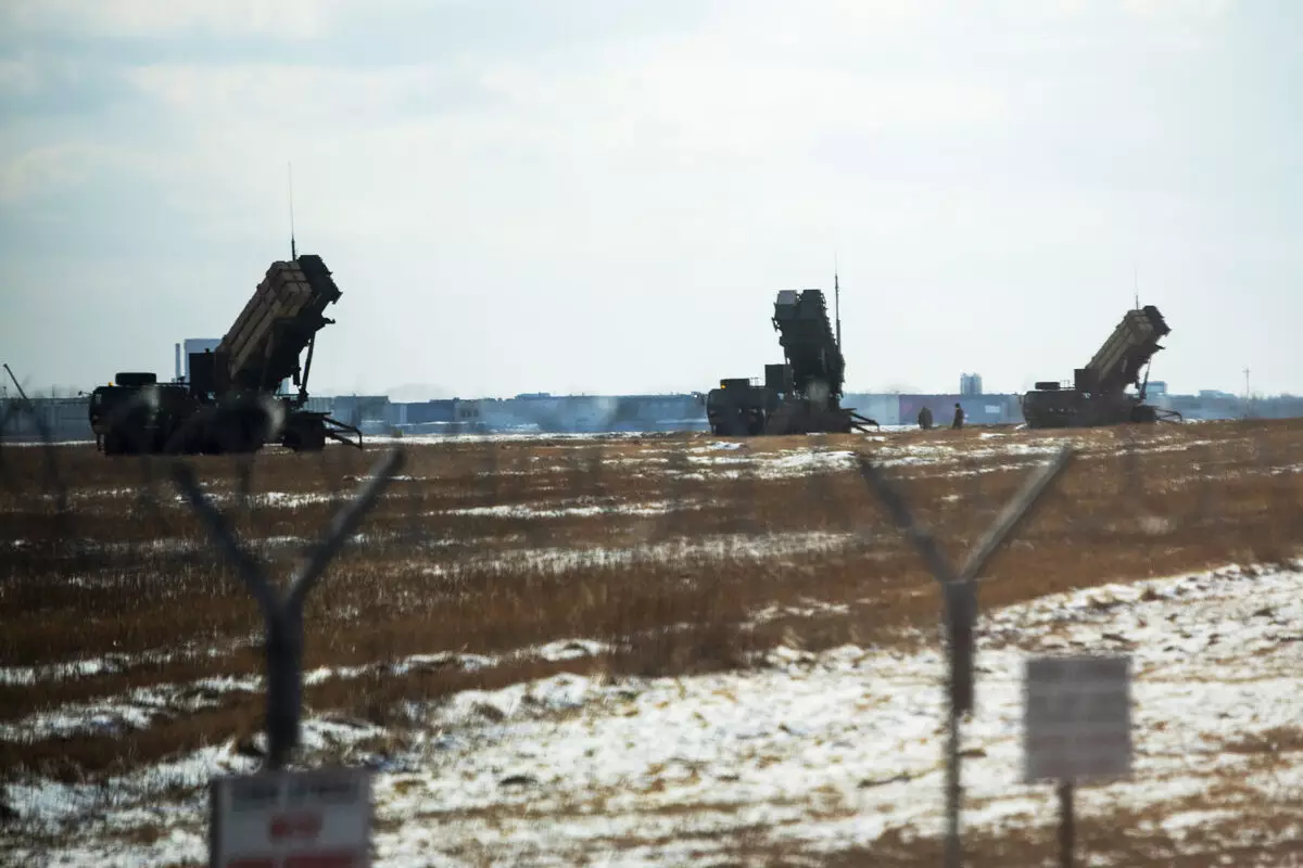ABŞ Ukraynaya hava hücumundan müdafiə sistemləri verə bilməyəcəyi barədə xəbərdarlıq edib