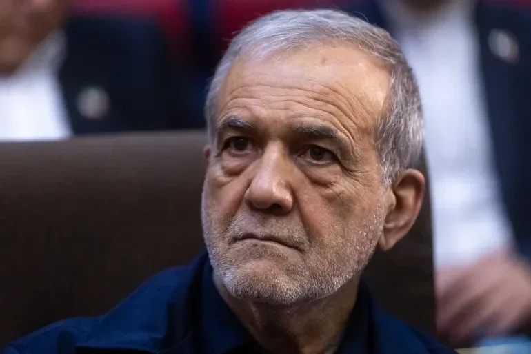 ABŞ Pezeşkianla Əraqçiyə viza verdi