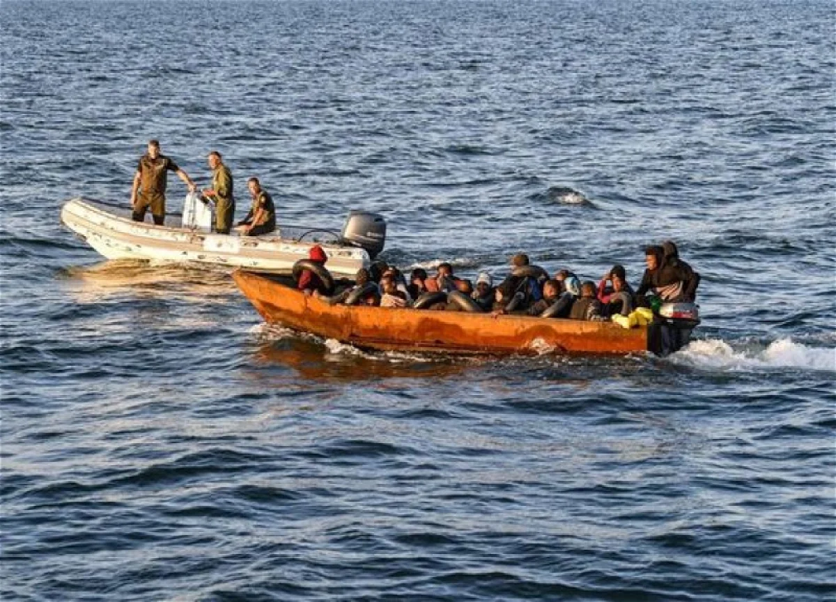 США уничтожили судно наркоторговцев в Тихом океане