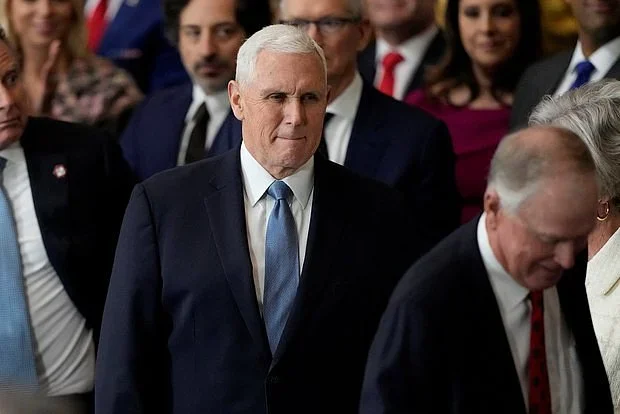 US senators rally behind new sanctions package against Russia