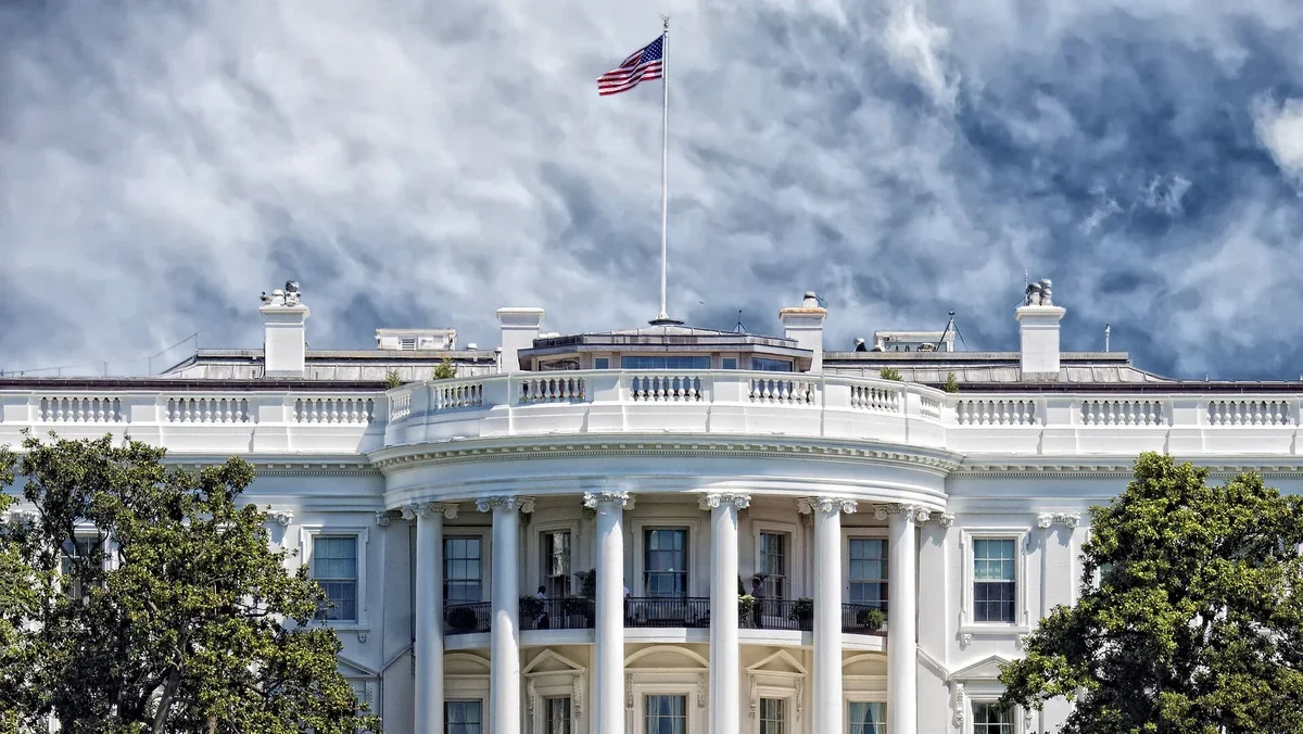 Президент США Дональд Трамп проведет встречу с премьер-министром Ирака