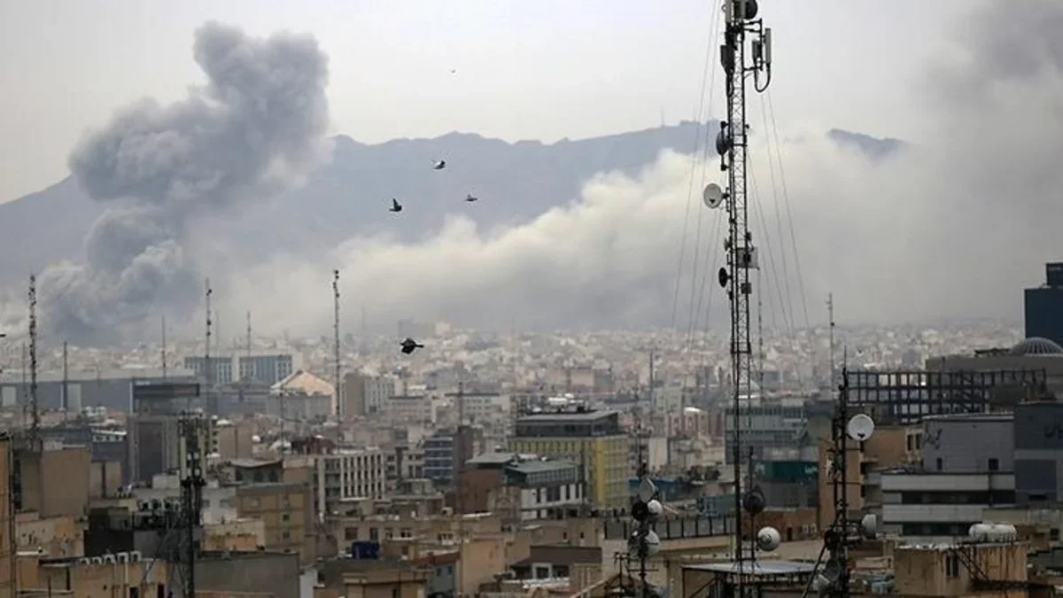 США и Израиль нанесли авиаудары по Тебризу