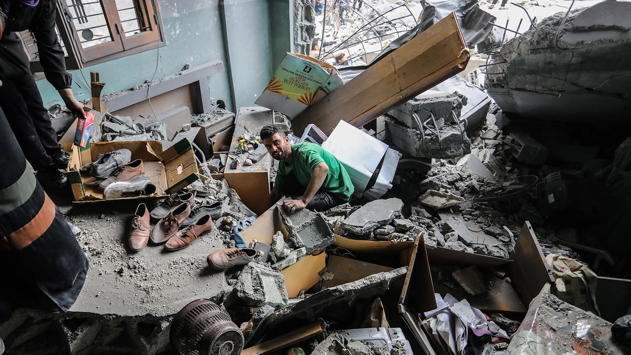 İsrailin Qəzzaya hücumları nəticəsində ölənlərin sayı 20 mini keçib