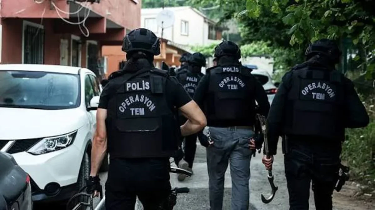 Adana polisi genişmiqyaslı əməliyyat keçirdi: 58 nəfər saxlanıldı