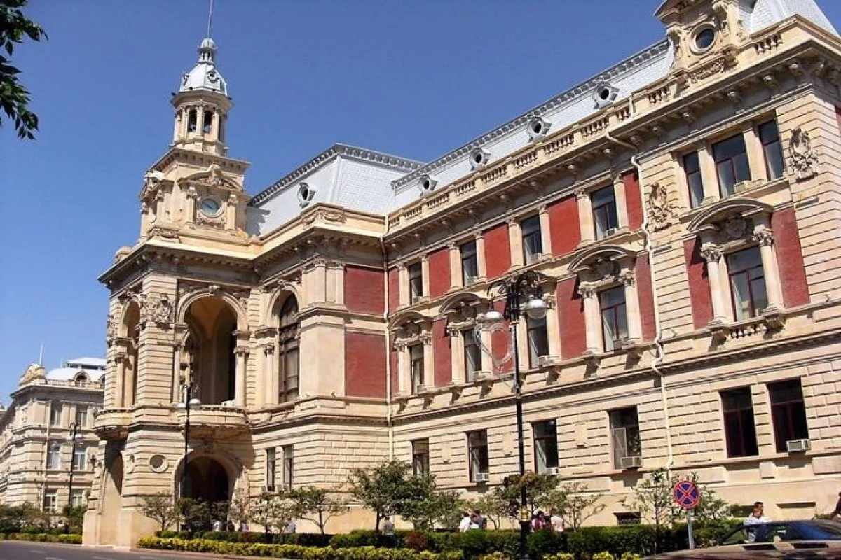 Adil Əliyevə töhmət verildi: BŞİH-də icra başçıları cəzalandı