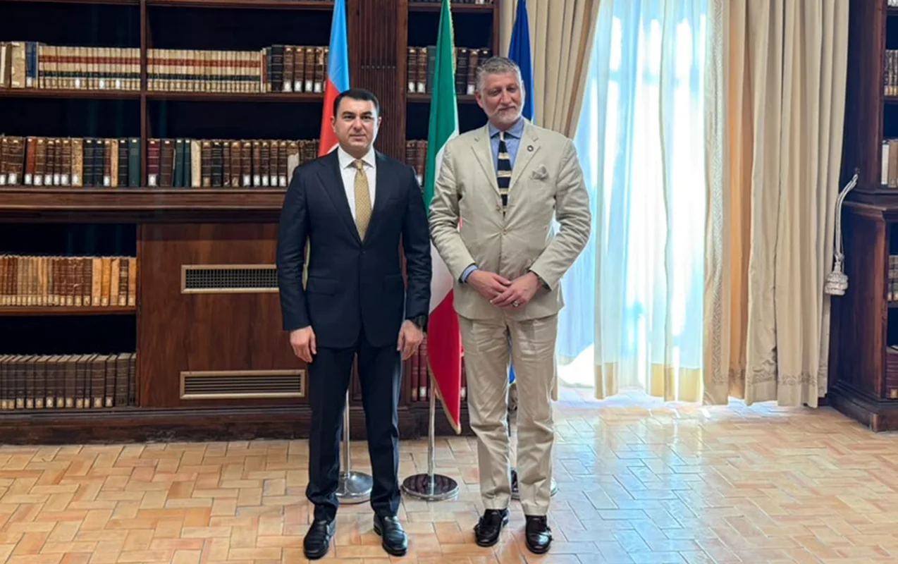 Azerbaijani, Italian culture ministers discuss bilateral cooperation