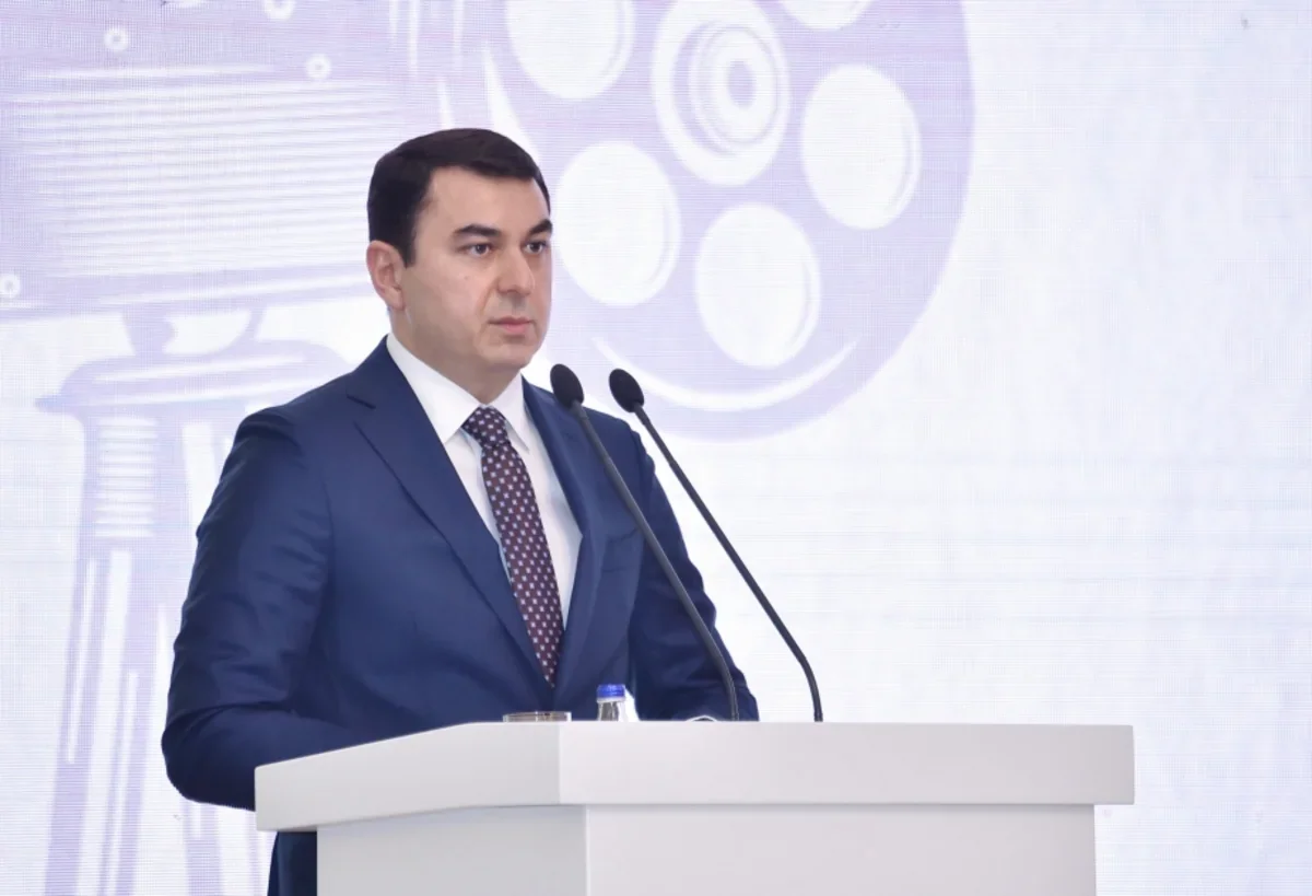Adil Kərimli: Kitabxana sistemində peşəkar olmayanlar var