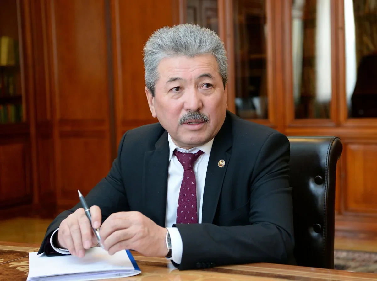 Adılbek Kasımaliyev Bakıya gəlir