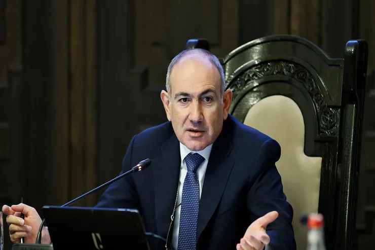 "Bütün cinayət işləri qanun çərçivəsində araşdırılır" - Paşinyan