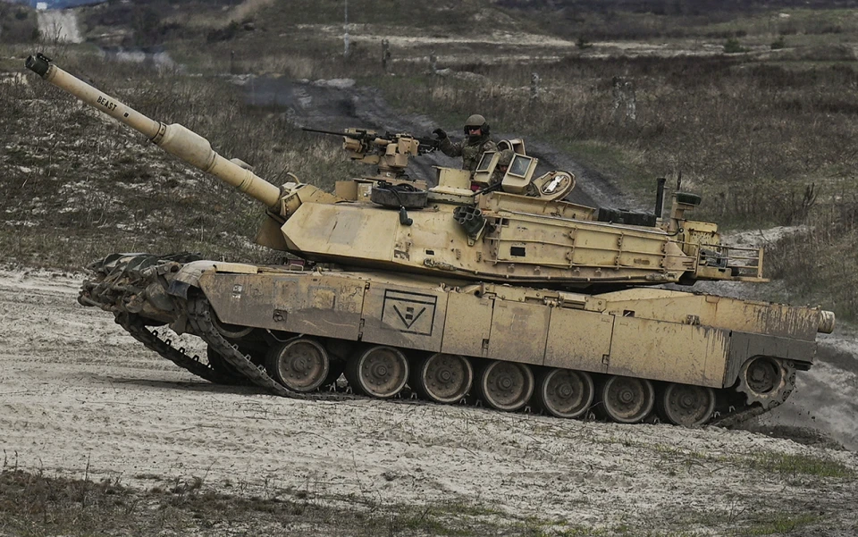 Avstraliya Ukraynaya “Abrams” tankları verəcək