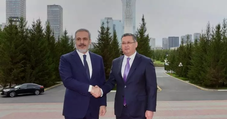 Hakan Fidan Qazaxıstana səfər edib