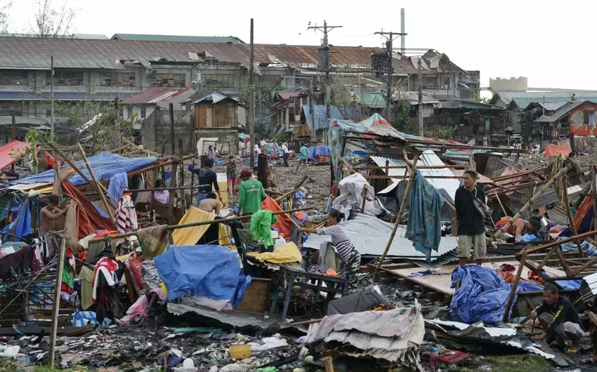 Filippində qasırğa 20-dən çox insanın həyatına son qoyub