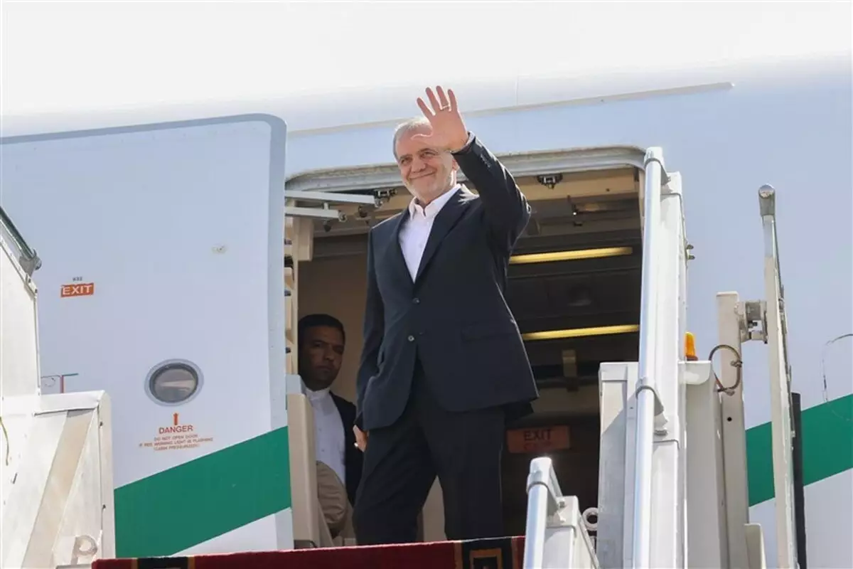 Məsud Pezeşkian Azərbaycana yola düşüb