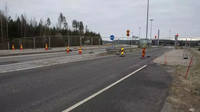 Finlandiya Rusiya sərhədindəki keçid məntəqələrini müəyyən müddətə kimi bağlayıb