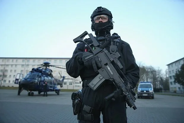 Germany expands powers of intelligence agencies