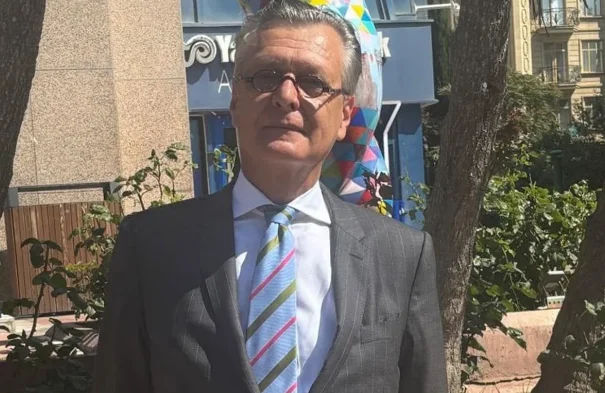 Almaniyanın yeni səfiri Azərbaycanla bağlı qərarını dedi