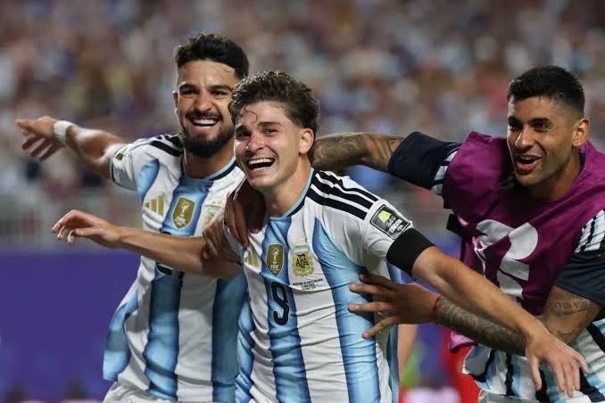 Argentina yarımfinala vəsiqə qazanıb