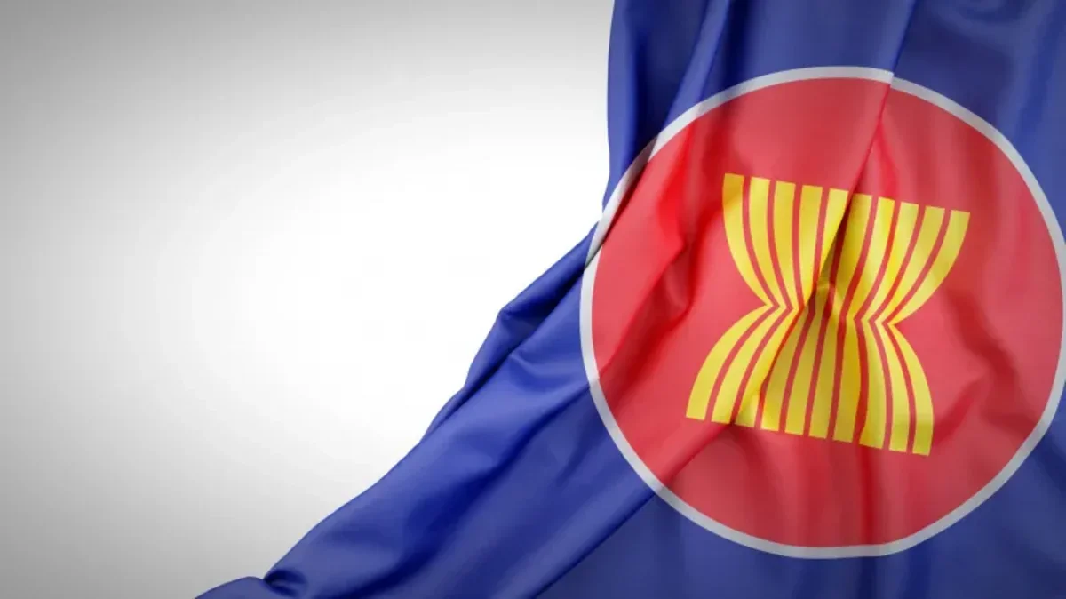 ASEAN 2 ölkədən Hörmüz boğazı üçün təhlükəsizlik tələb etdi