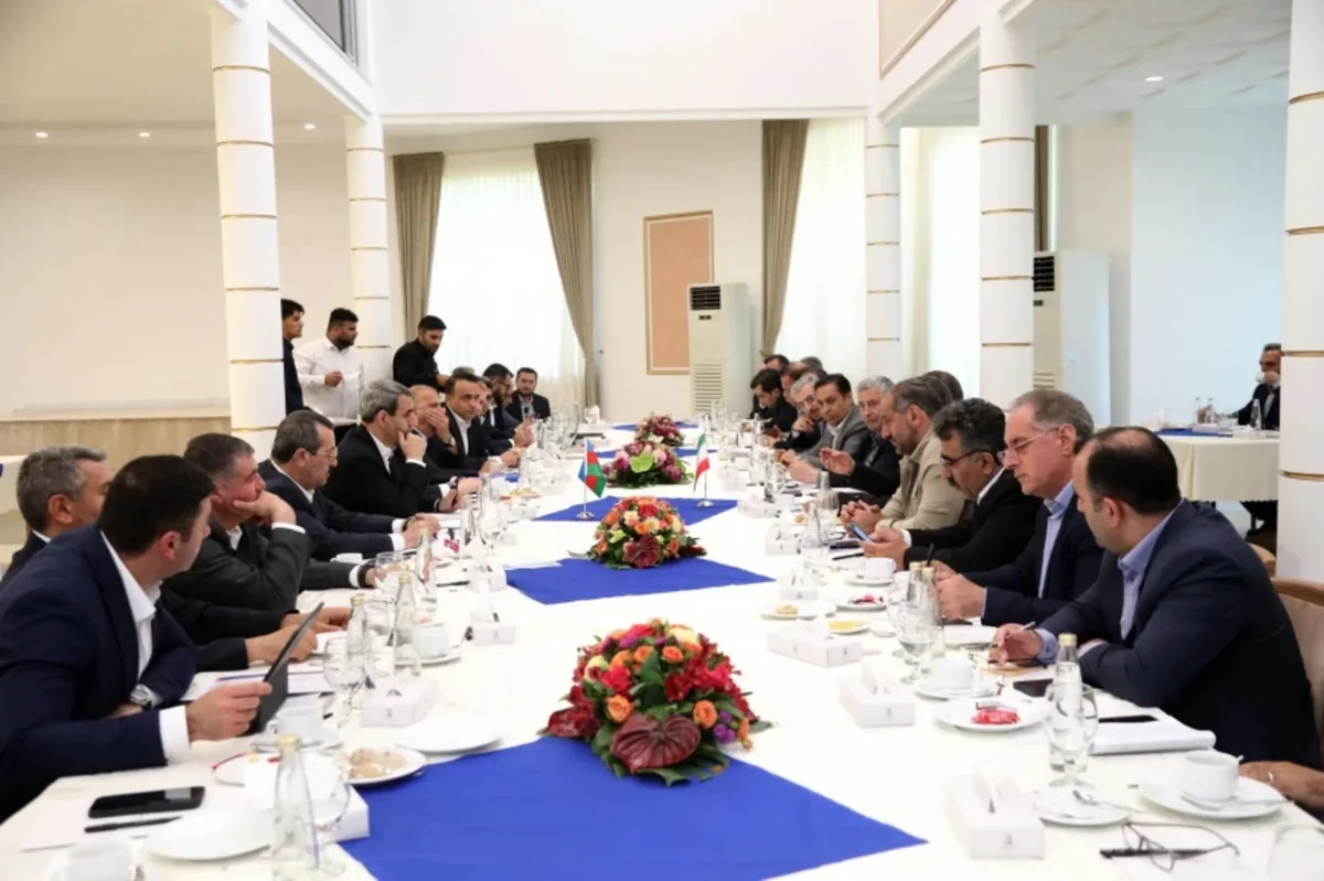 Astara terminalı: İki ölkə rəsmiləri tikintini nəzərdən keçirdi