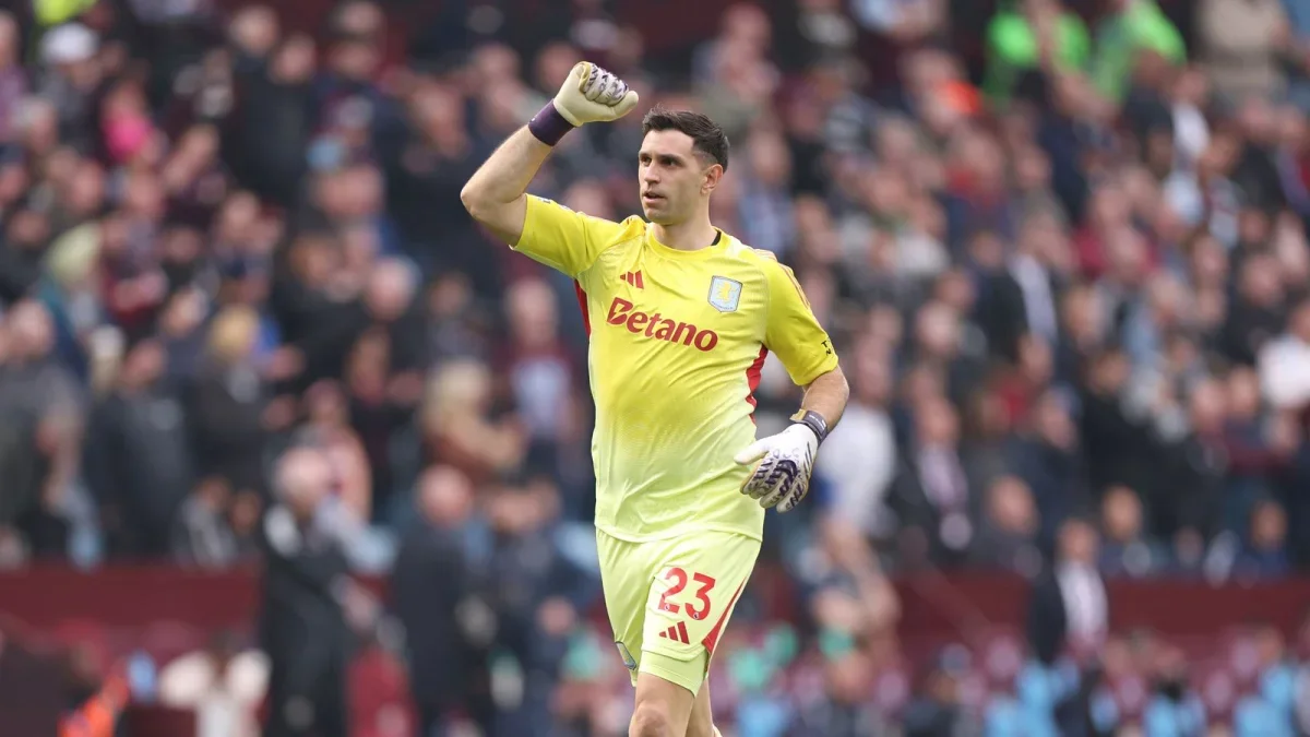 "Aston Villa" Emiliano Martinesin qiymətini açıqladı