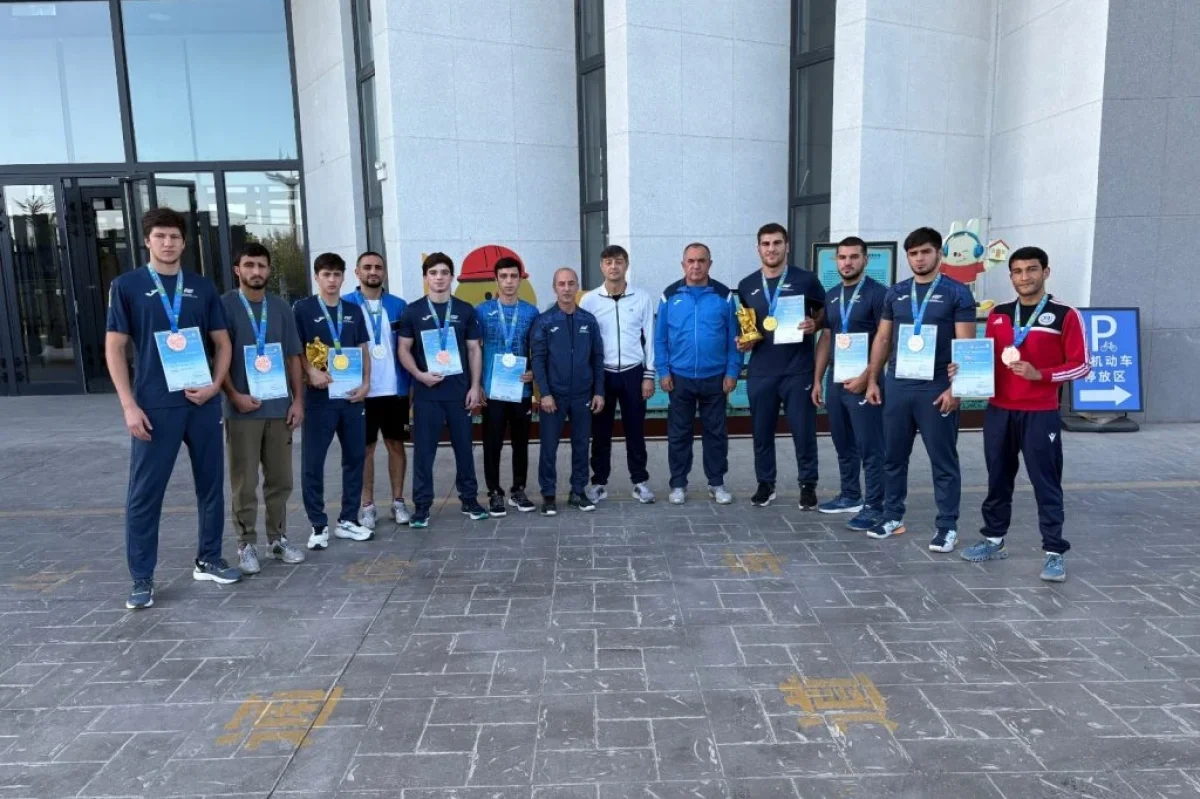 Azerbaijani boxers win 10 medals in China