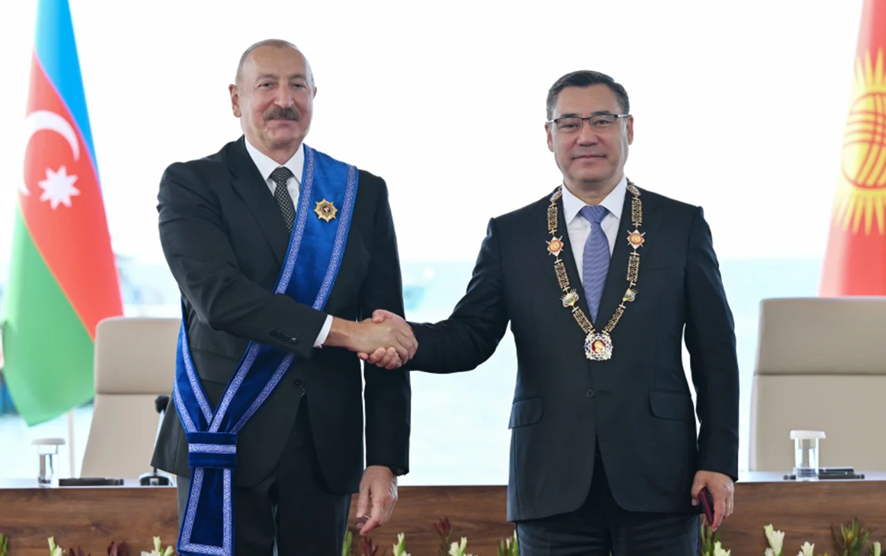 Azərbaycan və Qırğızıstan prezidentlərinin təltifolunma mərasimi keçirilib - YENİLƏNİB