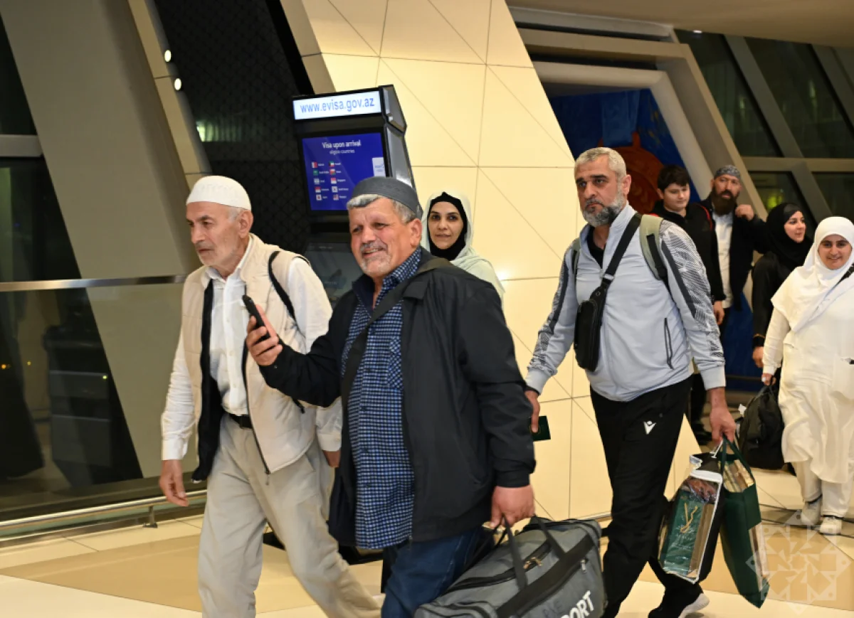 Azərbaycan vətəndaşları Ciddədən Bakıya təxliyə edildi