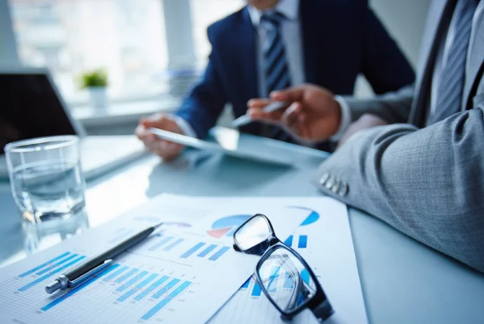 Azərbaycanın maliyyə sektoru aktivlərini 12% azaldıb - Rəsmi