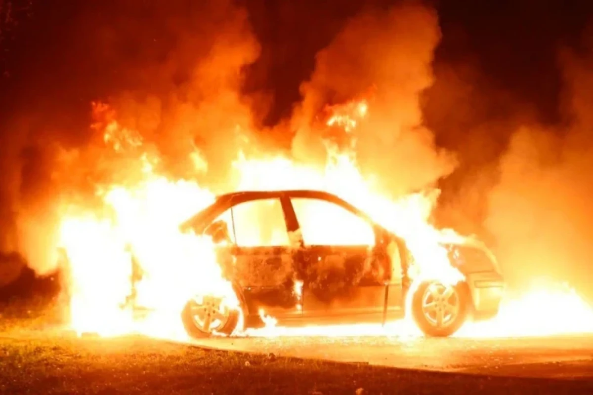 Lökbatanda avtomobilin yanması nəticəsində bir nəfər ölüb - YENİLƏNİB