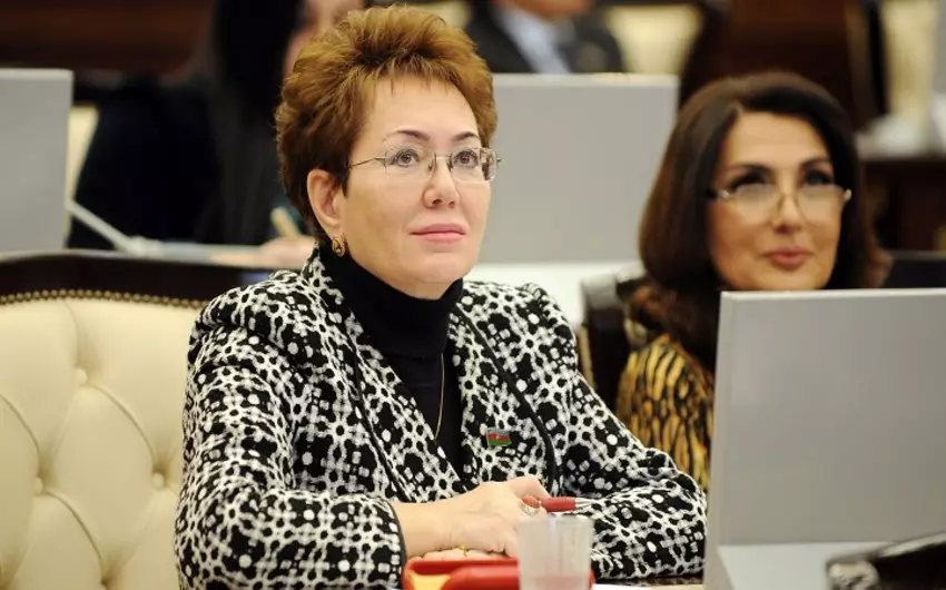 Elmira Axundovaya yeni vəzifə verilib