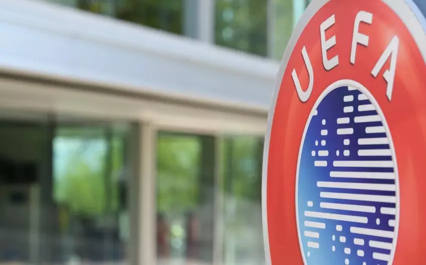 UEFA "Barselona" və "Mançester Yunayted"i cərimələyib