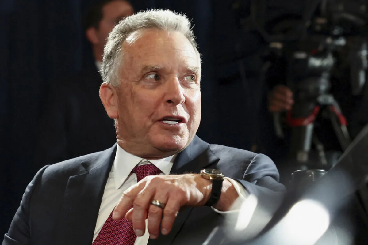 Uitkof Netanyahu ilə danışıqlar aparmaq üçün İsrailə gedəcək