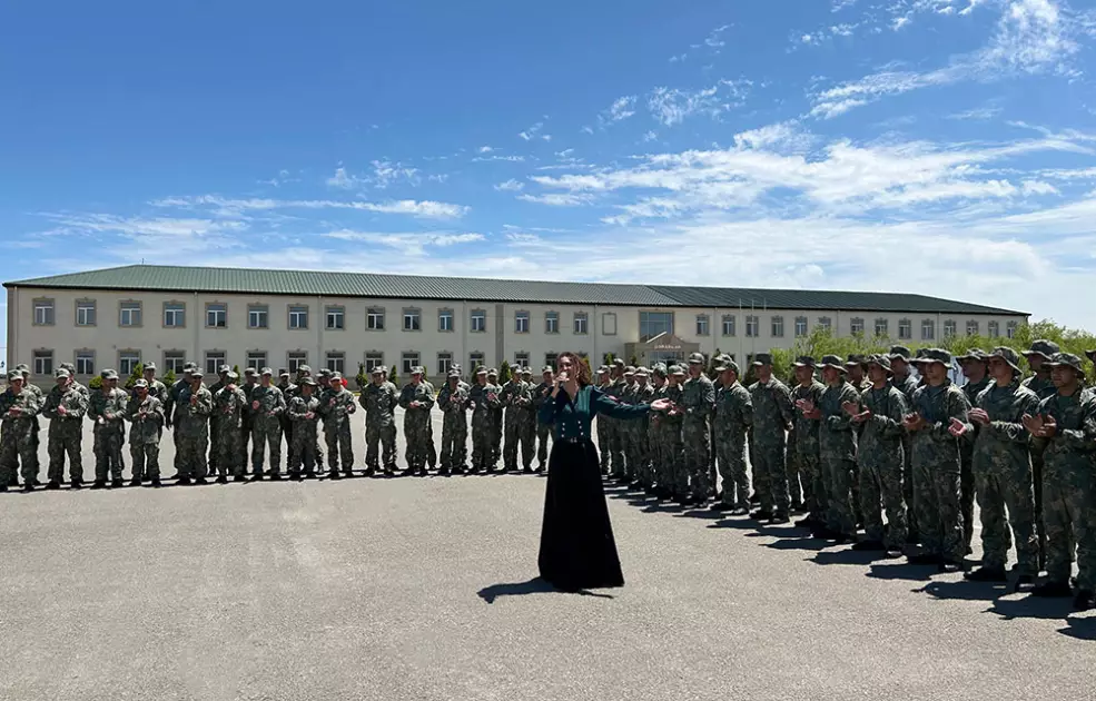 Hərbi qulluqçuların asudə vaxtı səmərəli təşkil olunur