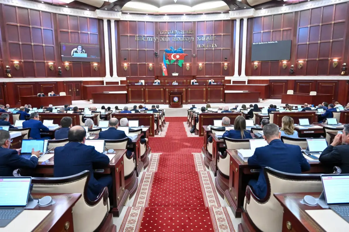 Milli Məclisdə 2026-cı il büdcə zərfinin ikinci oxunuşda müzakirəsi başlayıb
