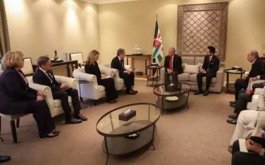 İordaniya Kralı Blinkenlə Yaxın Şərqdəki vəziyyəti müzakirə edib