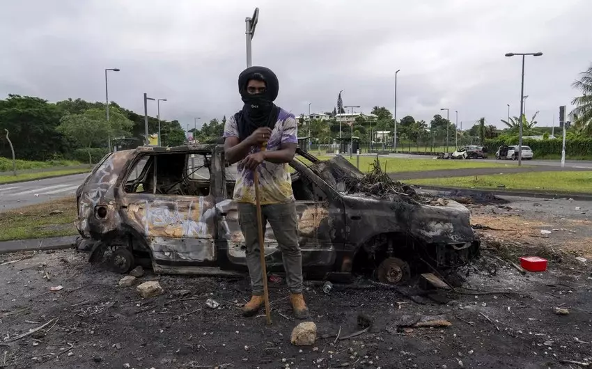 Yeni Kaledoniyada müstəqillik tərəfdarlarının liderinin deportasiyası yeni etirazlara səbəb olub