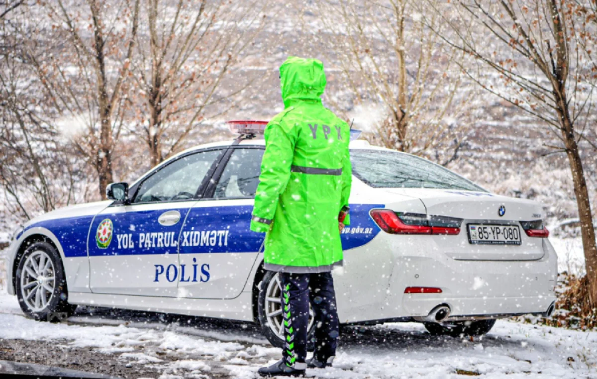Baş Dövlət Yol Polisi İdarəsi buzlaşma təhlükəsi ilə bağlı sürücülərə xəbərdarlıq edib