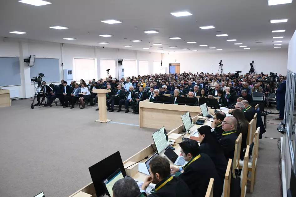Ermənilərin məhkəməsi keçirilib