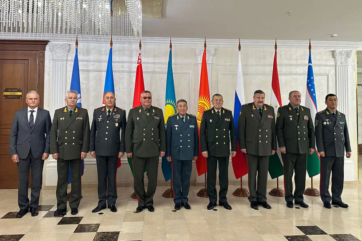 Kərim Vəliyev MDB Qərargah Rəisləri Komitəsinin iclasında iştirak edib