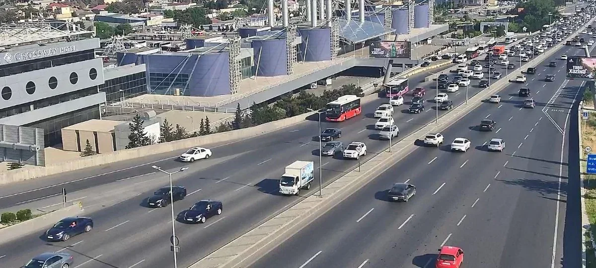 Bakı yollarında 5 nöqtədə tıxac yarandı