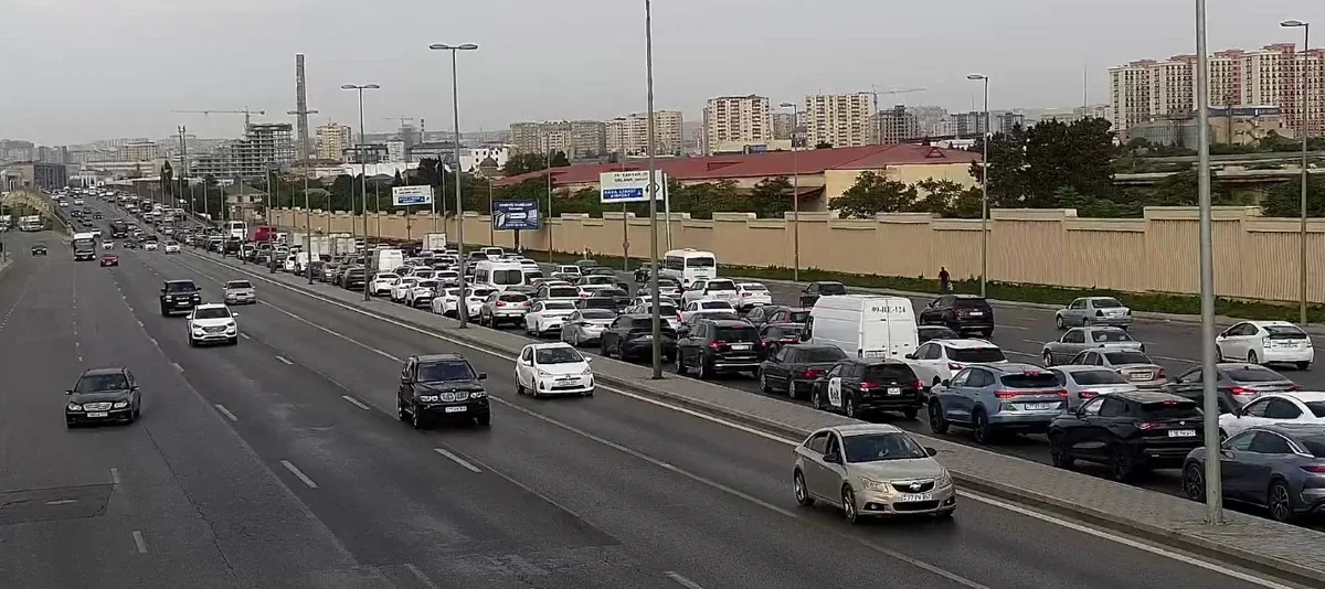 Bakıda 3 istiqamətdə TIXAC VAR
