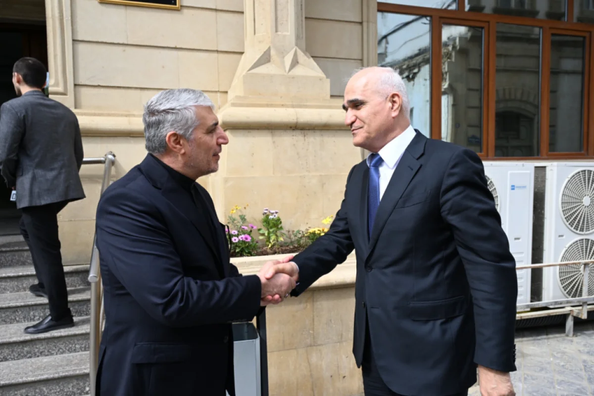 Bakıda Xameneinin anım mərasimi keçirilib - FOTOLAR