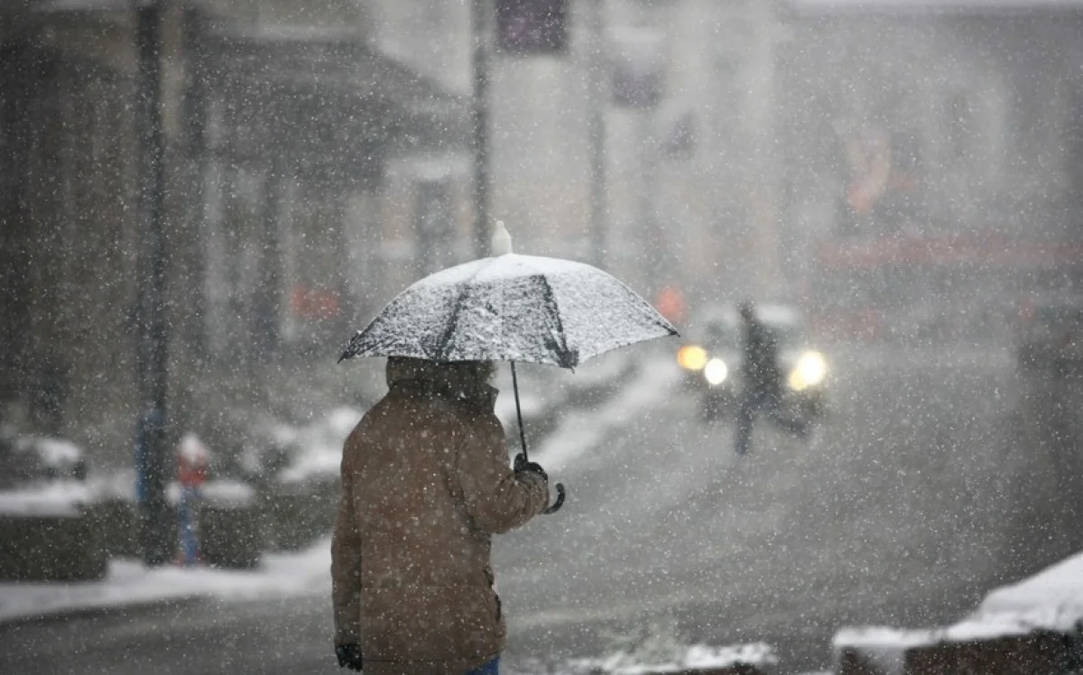 Rain and snow hit Baku and Azerbaijan's regions