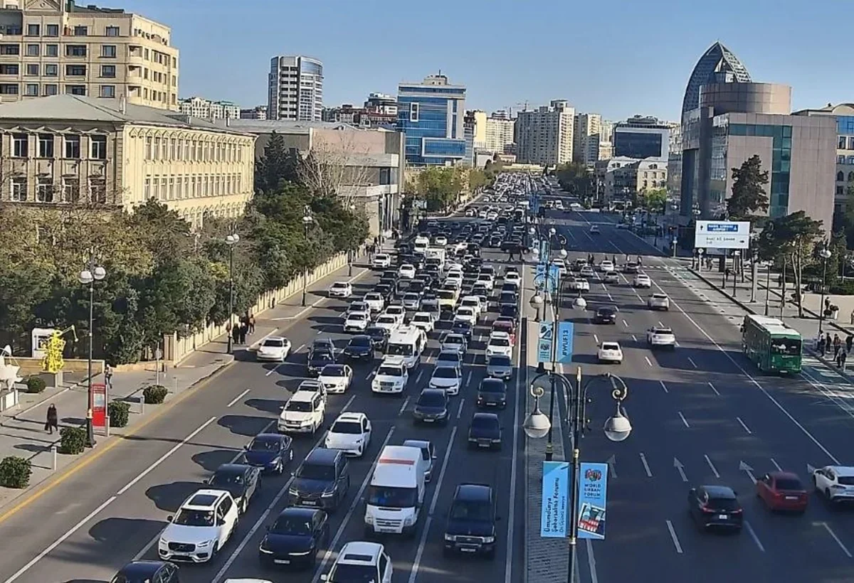 Traffic congestion reported on major Baku roads