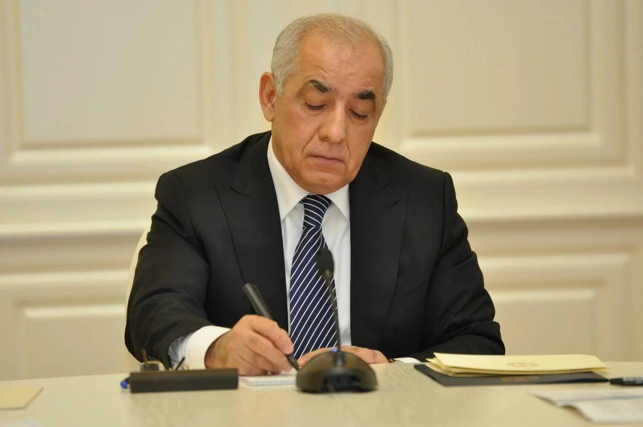 Prime Minister Ali Asadov signs decree to honor Karim Kerimov