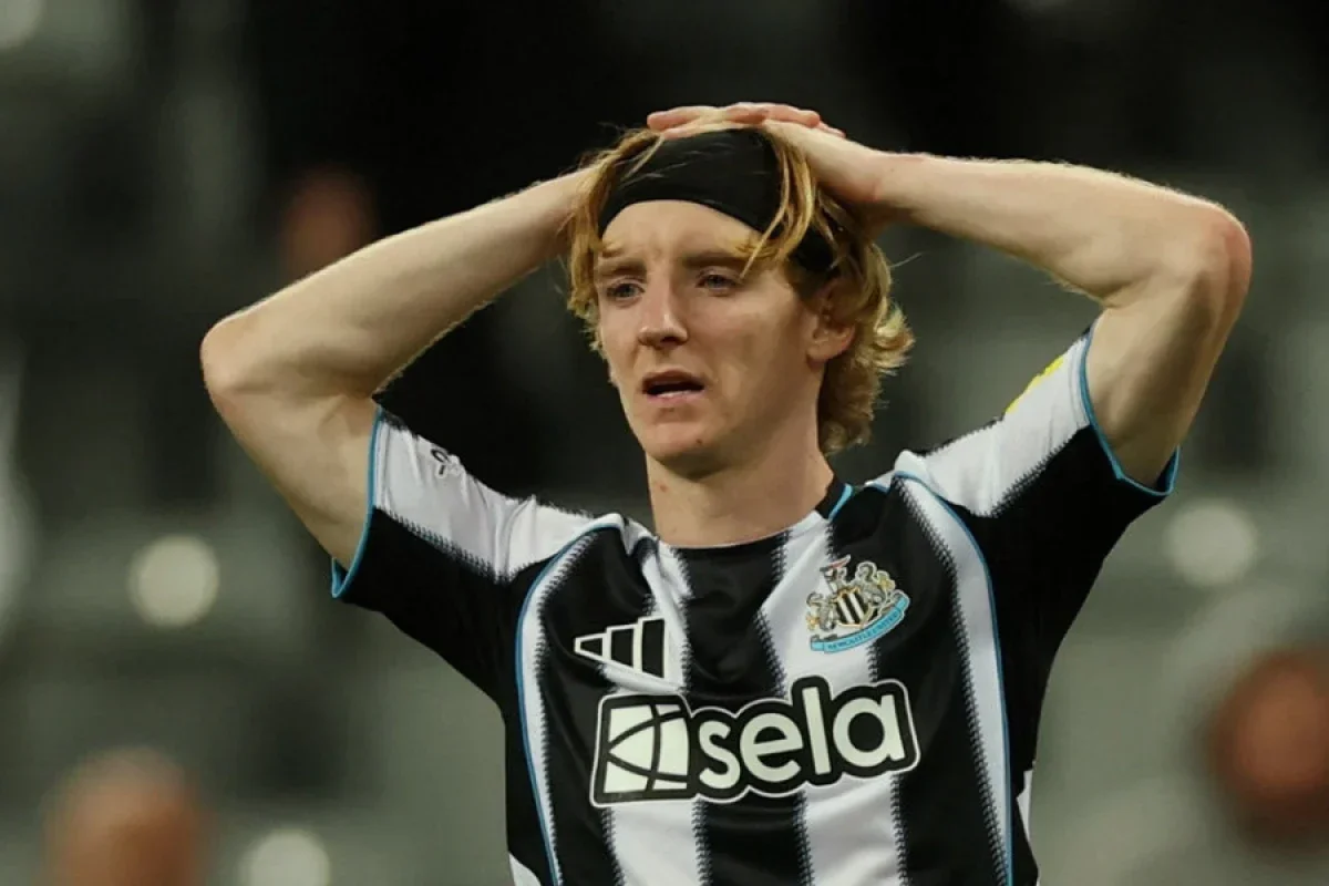 "Bavariya" Entoni Qordon üçün "Arsenal"la rəqabət apara bilər