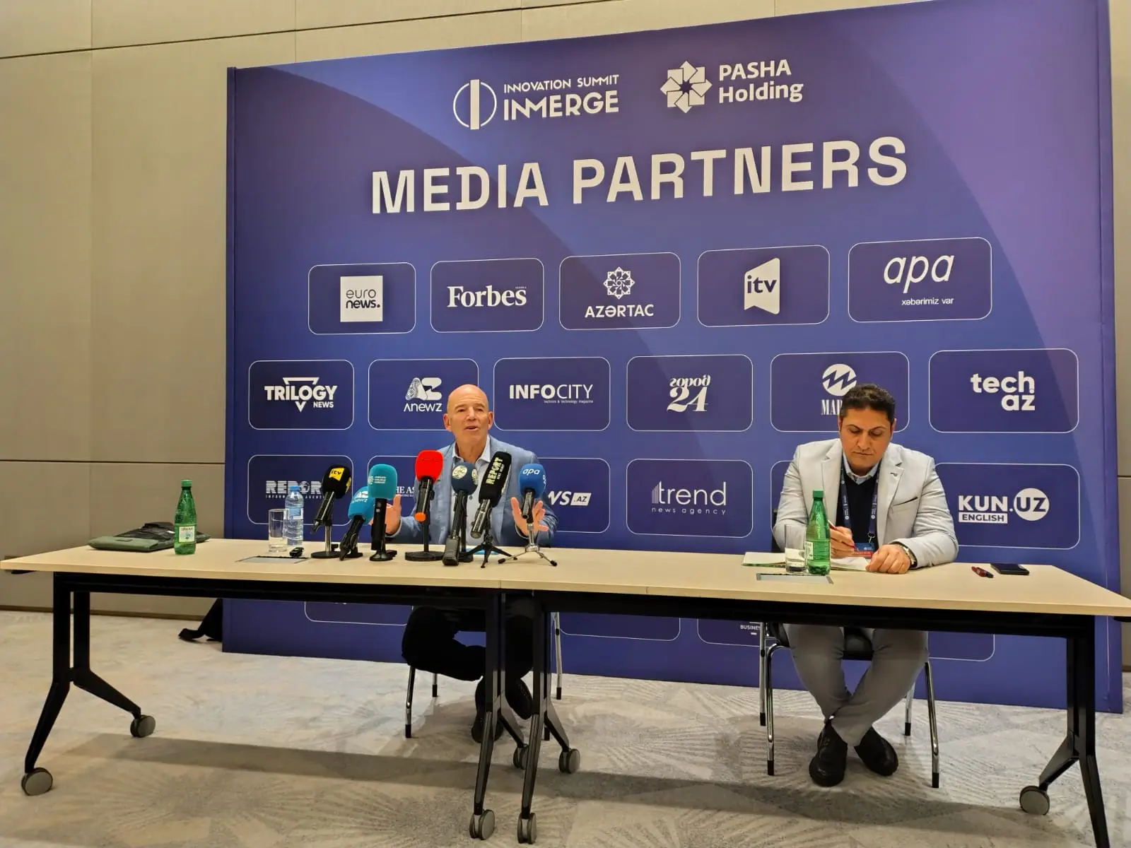 "Netflix"in qurucusu: Böyük şirkət qurmaq məqsədim yox idi, sadəcə maraqlı idim